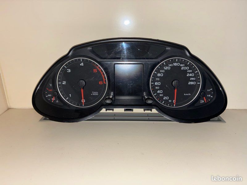Compteur Audi Q5 2.0 tdi 170 cv 8R0 920 931 (image 1)