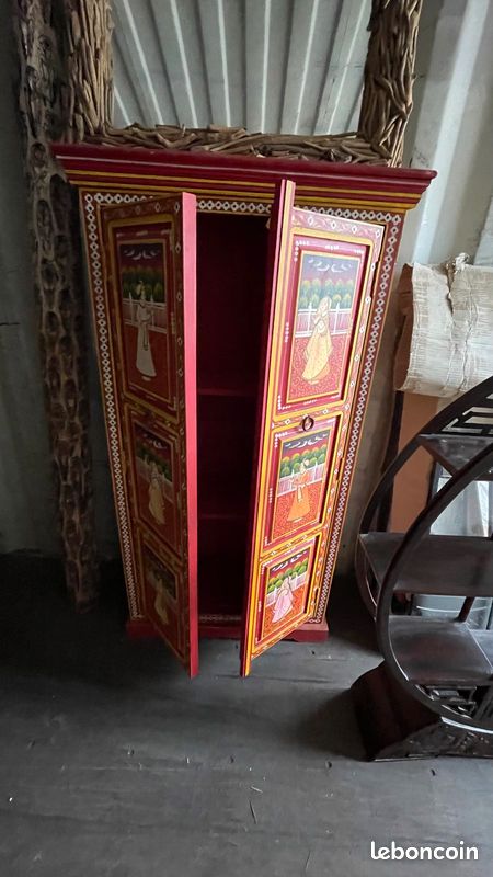 Armoire rouge en manguier (image 4)