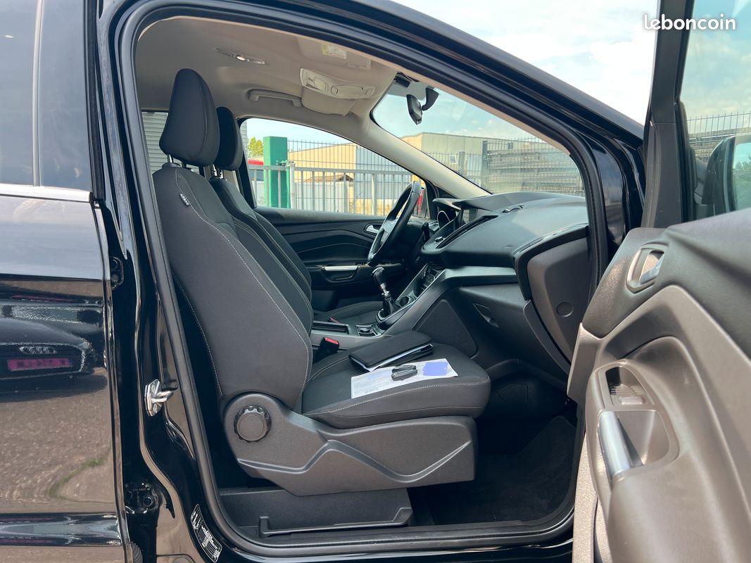 Ford kuga 1.5 ecoboost 150ch titanium (image 6)