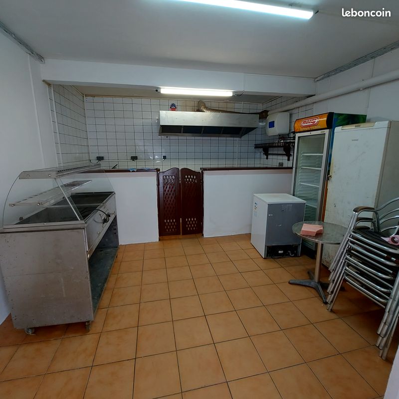 Local commercial 1 pièce 85 m² · à Cayenne · 85 m² · 88 000 €