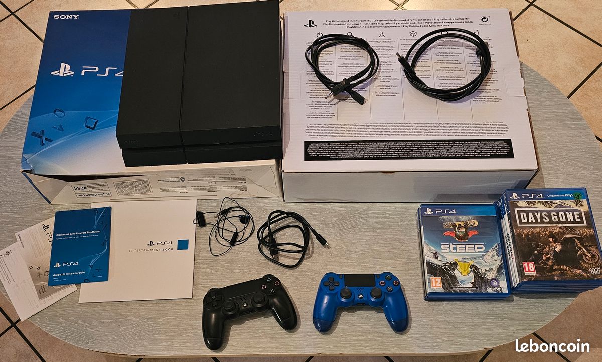 Ps4 + manettes + jeux (image 1)