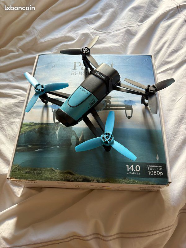 Drone Parrot Bebop – Excellent état – 3 batteries + boîte (image 2)