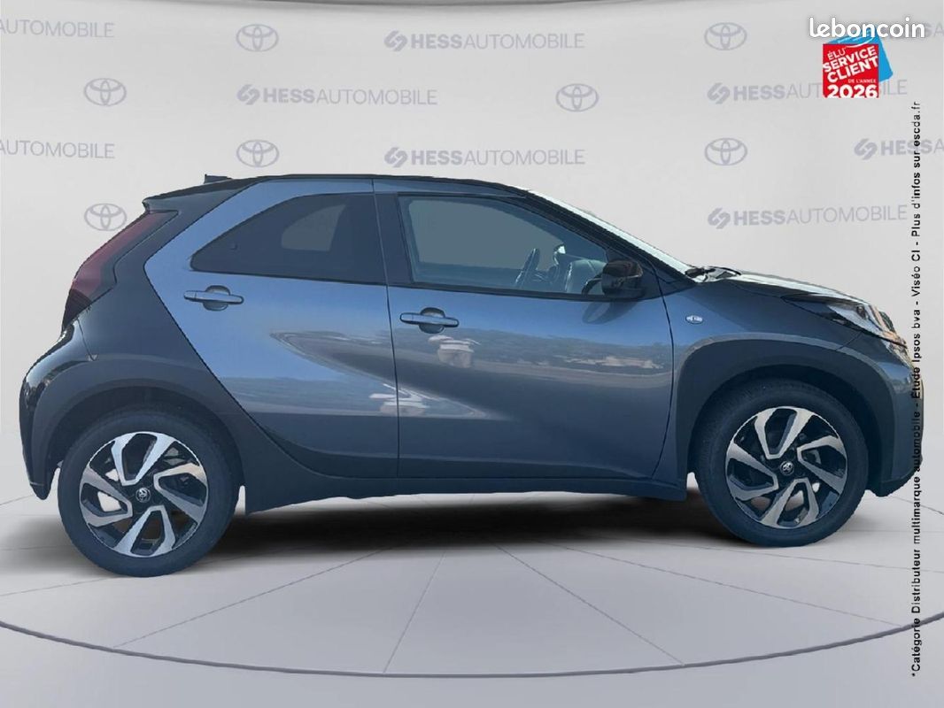 Toyota Aygo X 1.0 VVT-i 72ch Design MY24 (image 4)