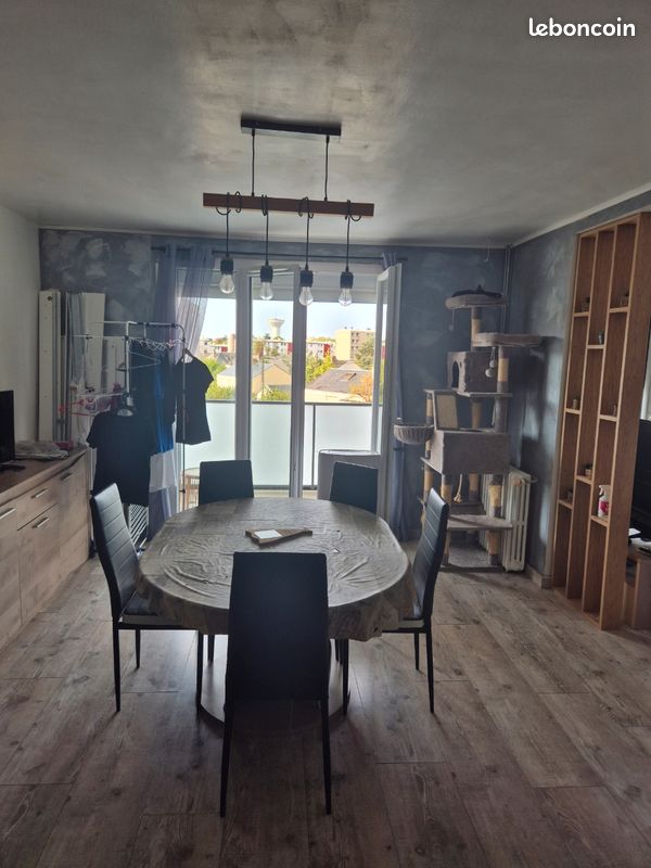 Appartement 3 pièces 78 m² · à Saint-Jean-de-la-Ruelle · 78 m² · 850 €