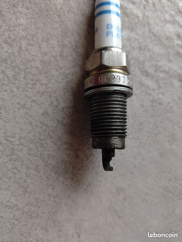Bosch FR7HPP332W - Bougie D'Allumage Double Platinum, 1 Pièce - Haute Performance & Longue Durée De Vie