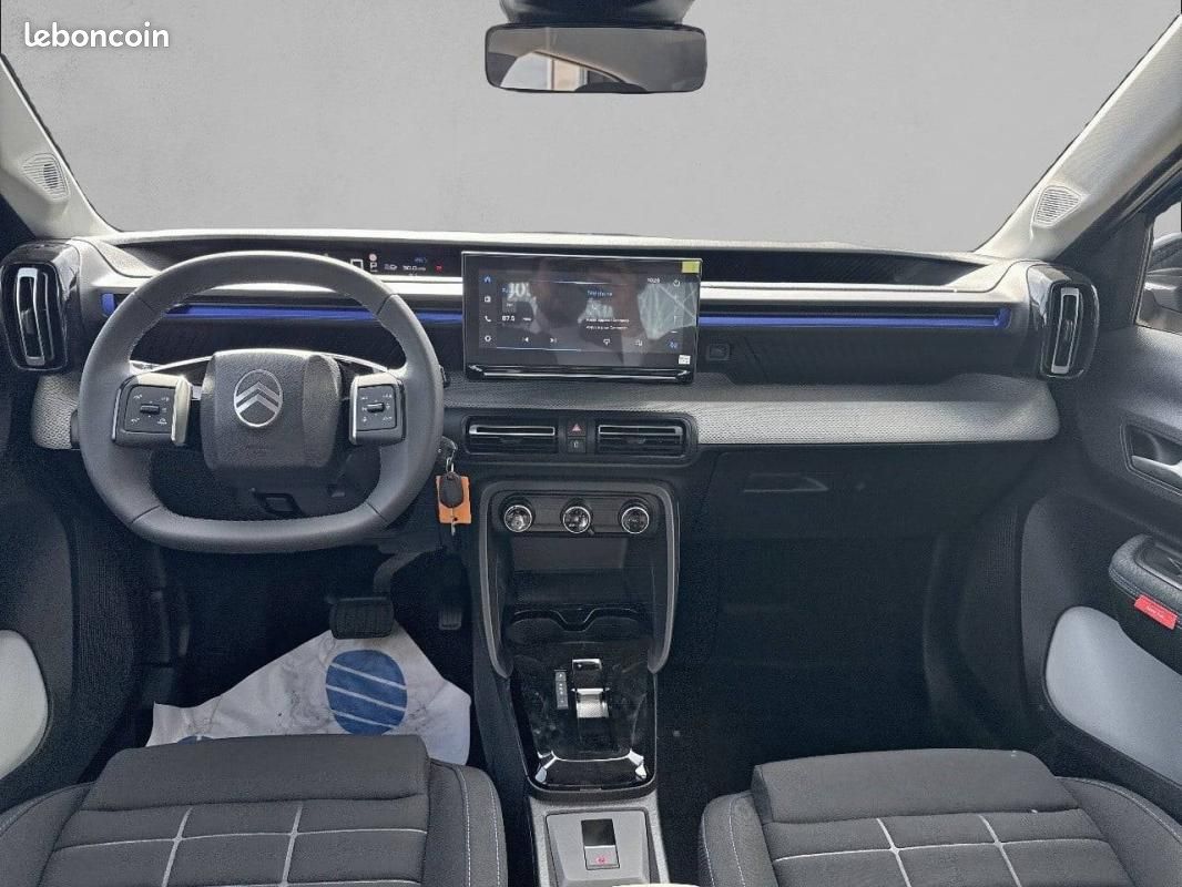 Citroën C3 Hybride 110 ch Automatique - Plus (image 8)
