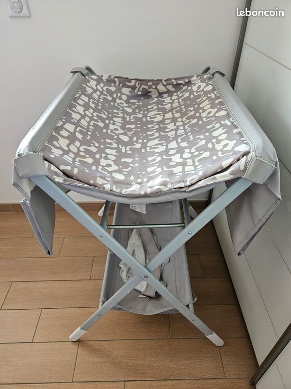 Table à langer pliante IKEA (image 1)