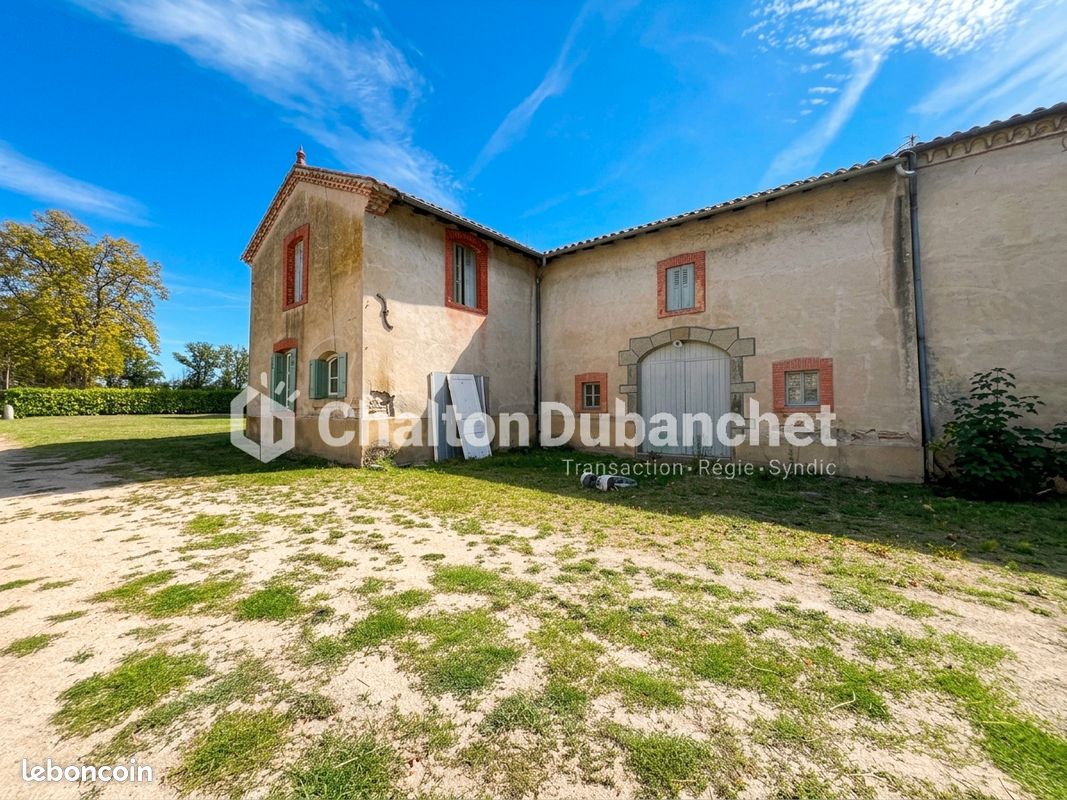 Maison 4 pièces 130 m² · à Mornand-en-Forez · 130 m² · 148 000 €