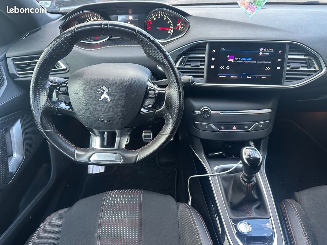 PEUGEOT 308 SW SW 1.2 PURETECH 130CH GT-LINe (image 22)