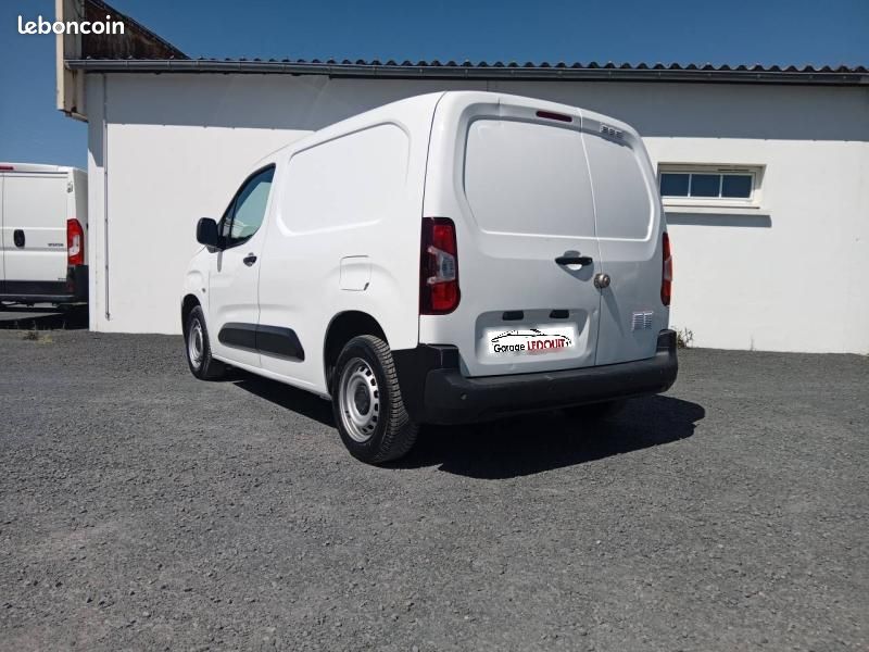 Citroen Berlingo Van 10 000 HT M 1.5 BlueHDi 100ch Club (image 3)