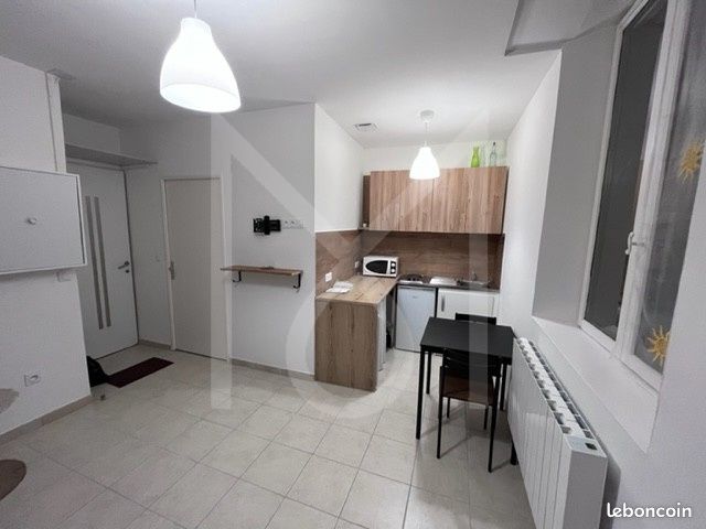 Appartement 1 pièce 19 m² · à Pertuis · 19 m² · 100 000 €