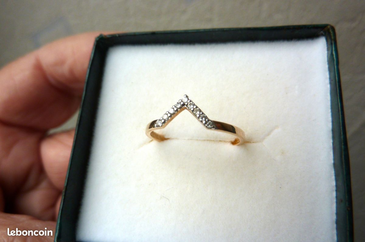 Bague Alliance En Or Massif 9 Carats Avec Zircon - Taille 50 - Occasion En Superbe état - Bijou Vintage
