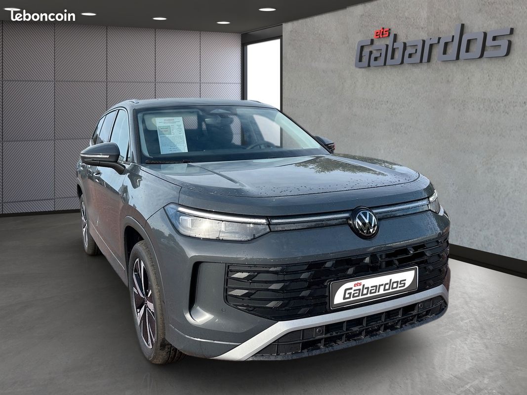 Volkswagen TAYRON 7 PLACES LIFE 30 YEARS TSI 150 DSG7 HYBRIDE - 10 KMS (image 10)