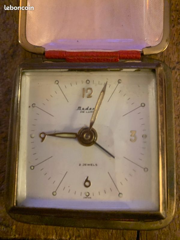 Pendulette de voyage (image 2)