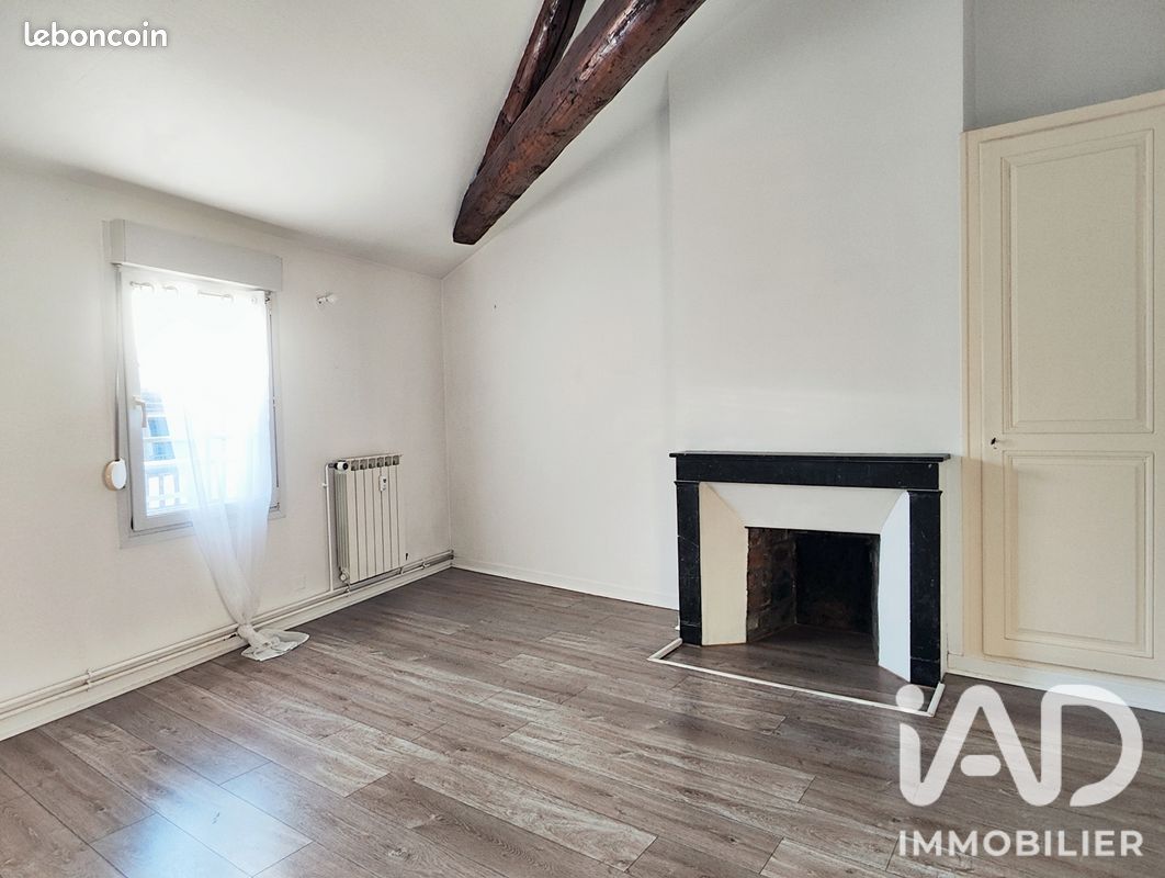 Appartement 3 pièces 75 m² · à Châlons-en-Champagne · 75 m² · 100 000 €