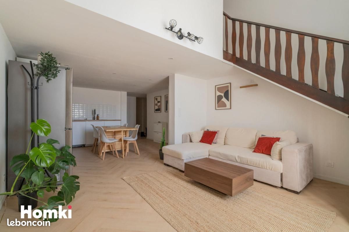 Appartement 5 pièces 105 m² · à Marseille · 105 m² · 276 000 €