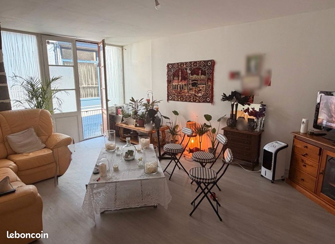 Appartement 3 pièces 57 m² · à Saint-Flour · 57 m² · 71 500 €