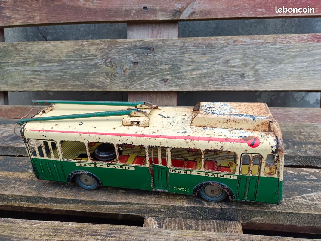 Deux Mini Bus en Tôle pour Jouet Ancien Circuit ABTOTPACCA ~ URSS