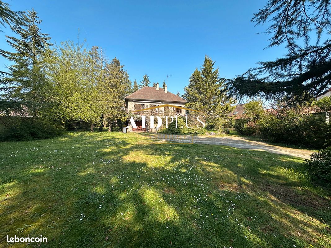 Maison 6 pièces 125 m² · à Beauchamp · 125 m² · 445 000 €