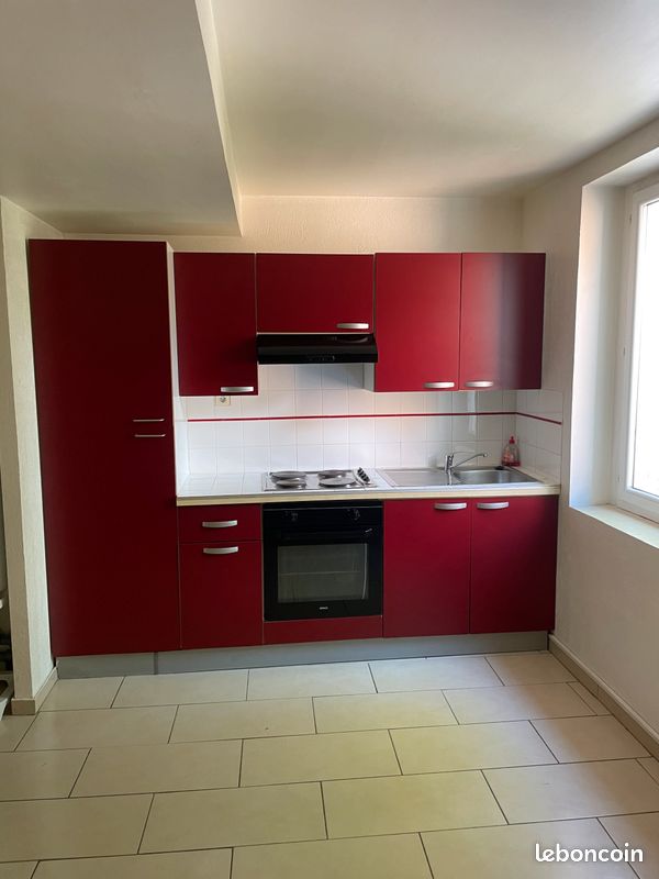 Appartement 1 pièce 31 m² · à Solliès-Pont · 31 m² · 445 €/mois