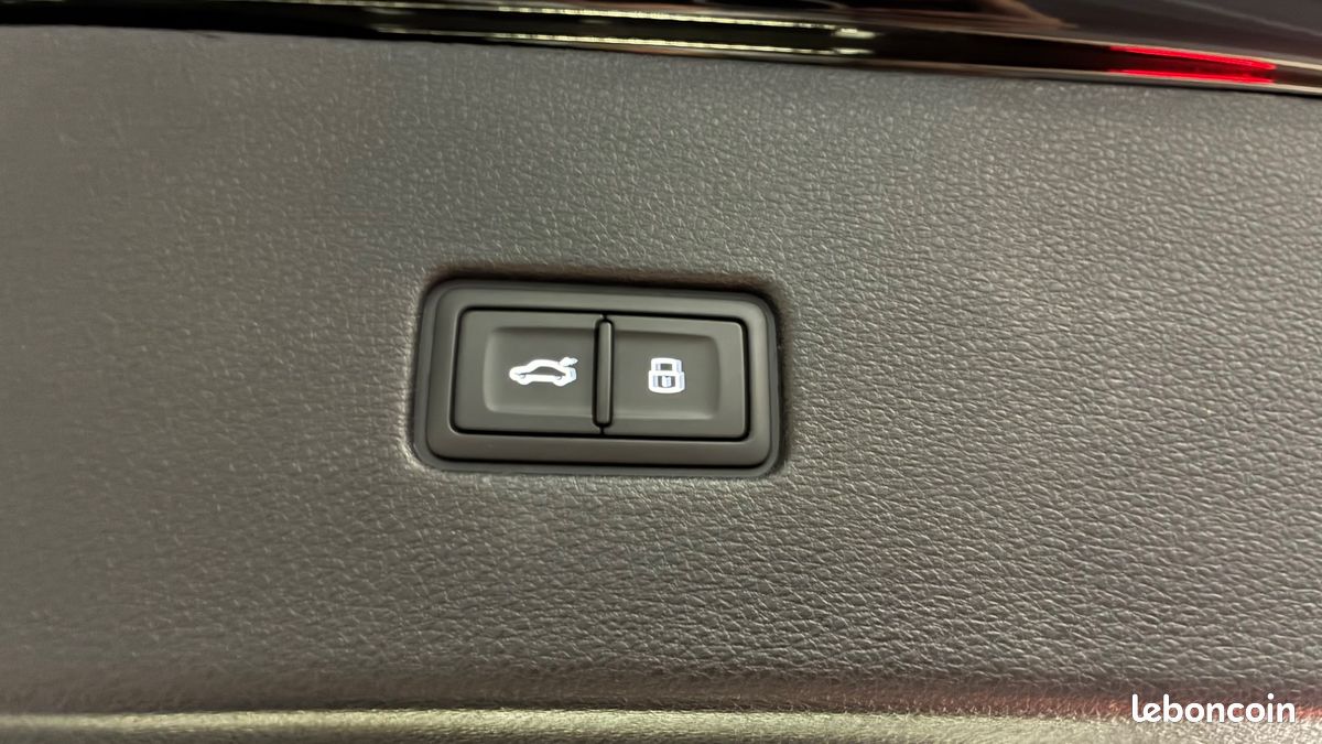 AUDI Q8 3.0 55 TFSIE 394H 340 PHEV HYBRID 25.9KWH S-LINE QUATTRO TIPTRONIC BVa (image 39)