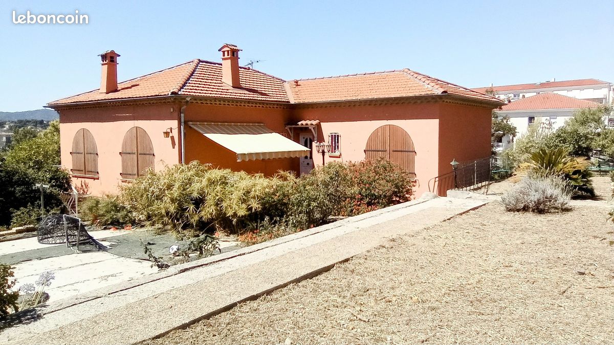 Maison 5 pièces 100 m² · à La Seyne-sur-Mer · 100 m² · 450 000 €