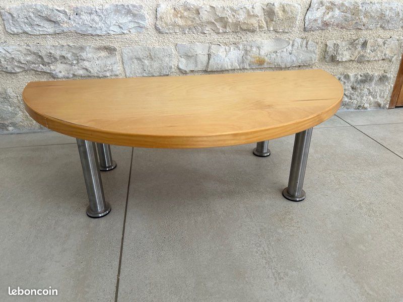 Étagère demi-lune IKEA avec pieds (image 1)