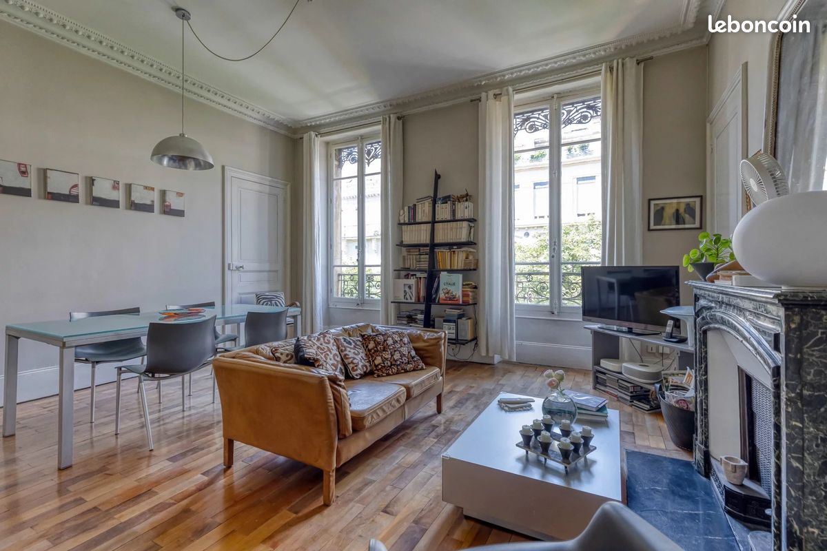 Appartement 3 pièces 94 m² · à Grenoble · 94 m² · 293 500 €