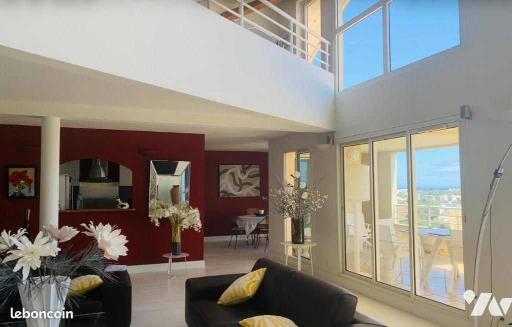 Appartement 4 pièces 197 m² · à Saint-Denis · 197 m² · 570 000 €
