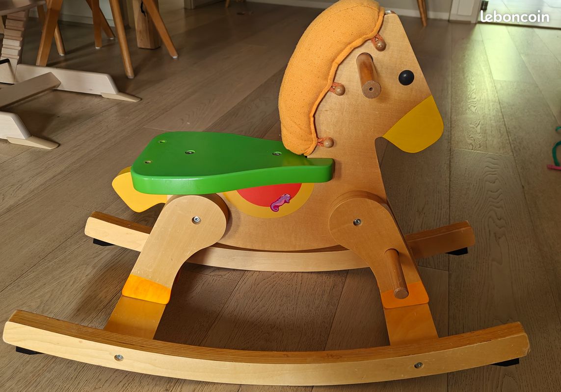 Cheval bois (image 2)