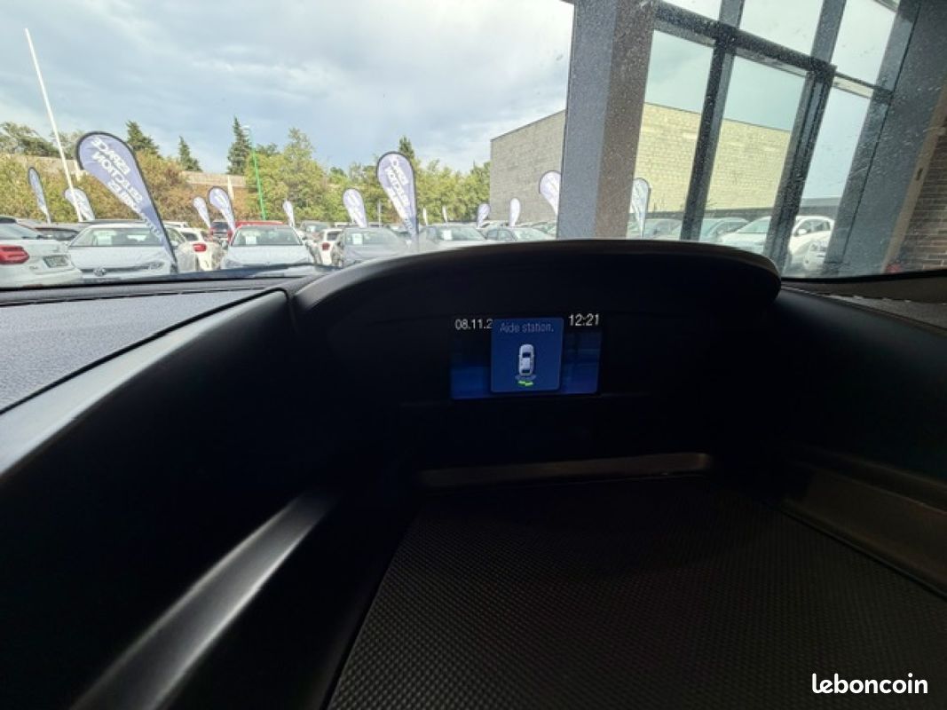 FORD KUGA 2.0 TDCi 140 FAP 4x4 Titanium Powershift A (image 14)