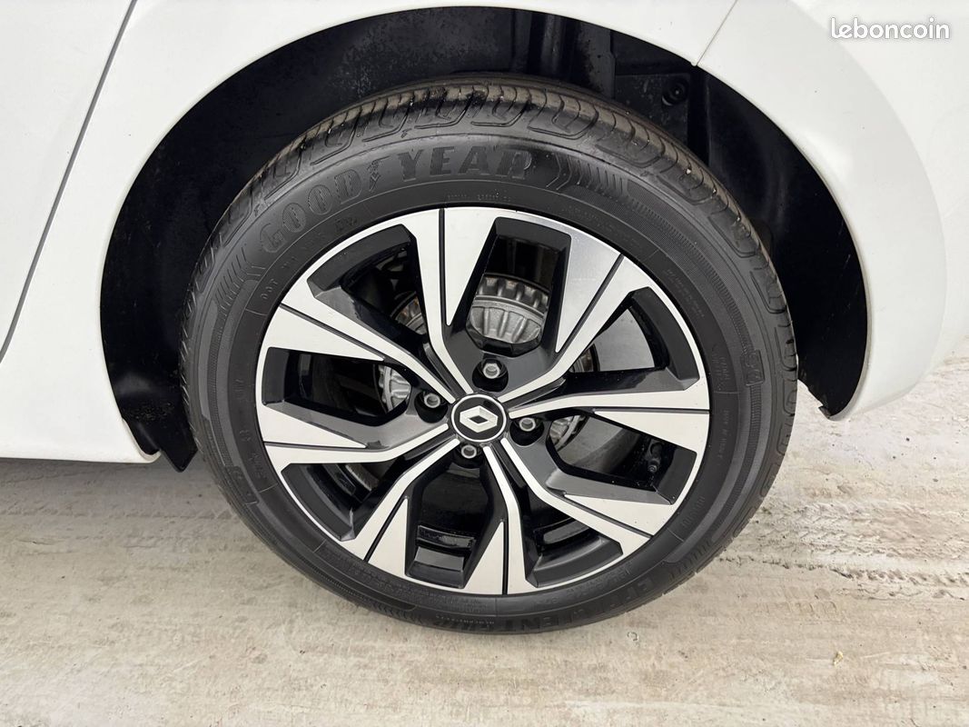 RENAULT Clio TCe 100 GPL Evolution (image 20)