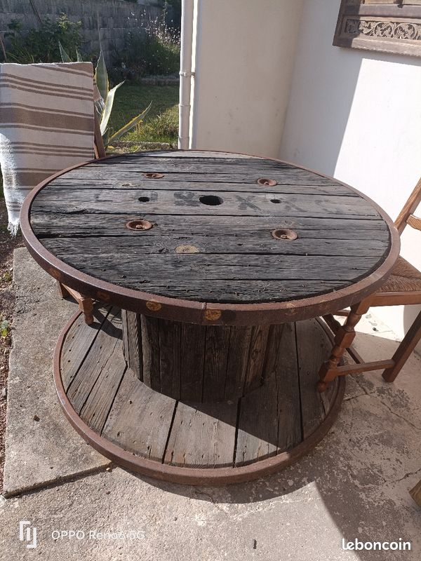Table de jardin,touret (image 1)