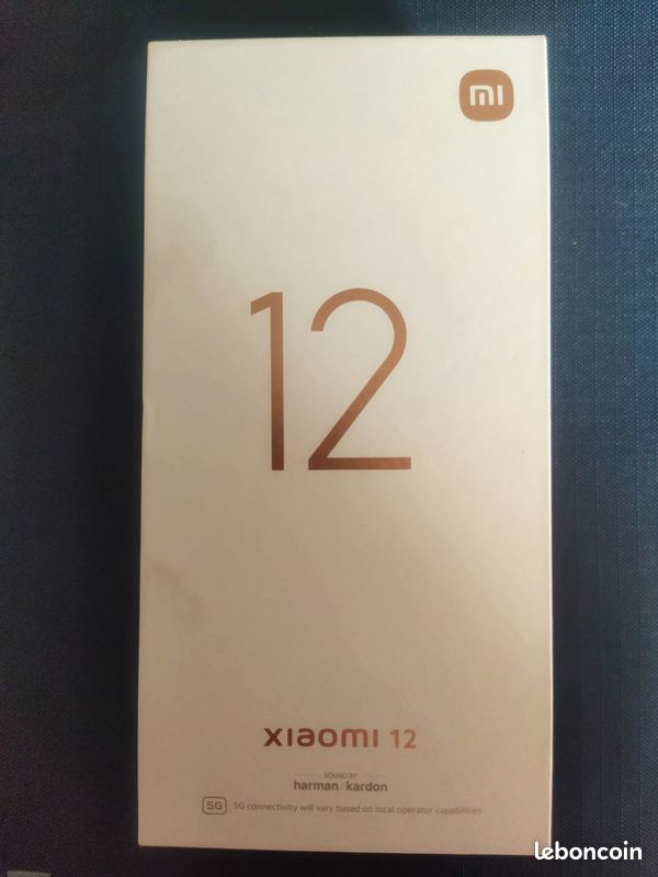 Xiaomi 12 (image 1)