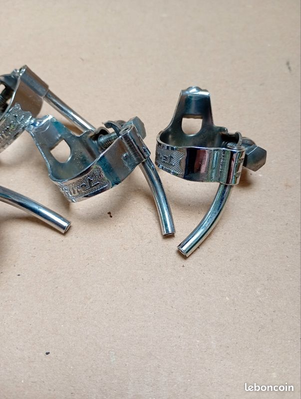 NOS NEUF Collier Guide Câble HURET 1960 / 70 Downtube Gear