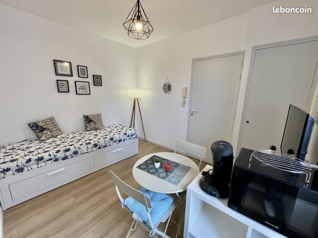 Appartement 1 pièce 14 m² · à Poitiers · 13,7 m² · 395 €/mois
