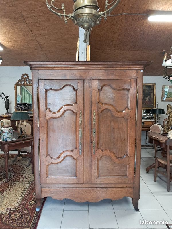 Armoire en chêne ancienne (image 1)