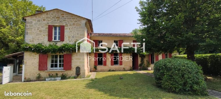 Propriété 8 pièces 255 m²