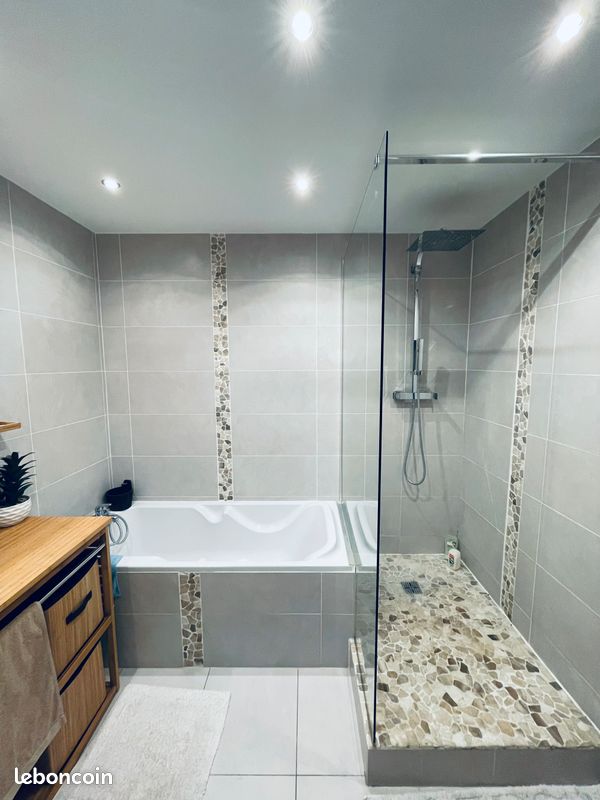 Appartement 3 pièces 105 m² à Montélimar