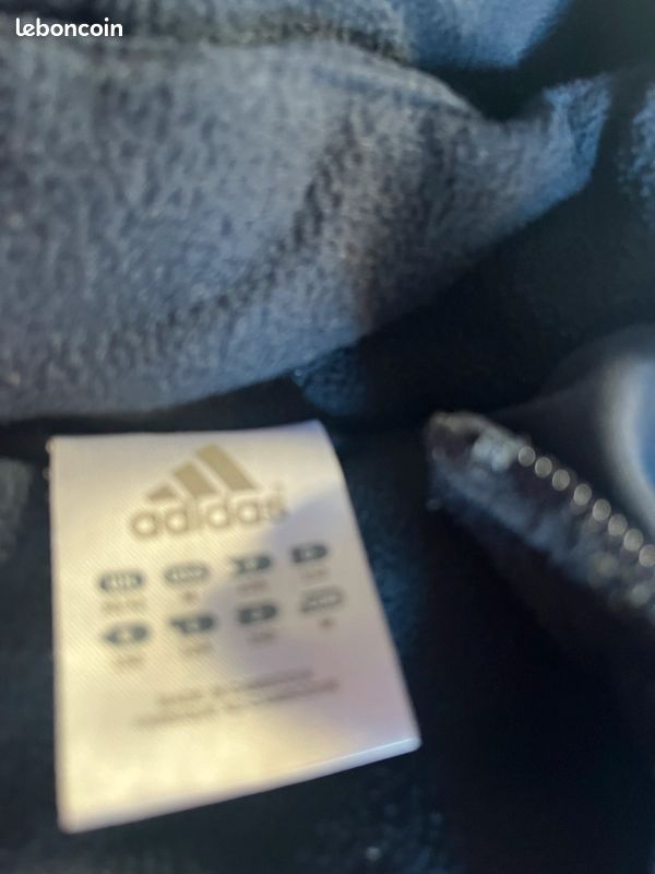 Deux blousons adidas en bon état 12/14 ans (image 2)