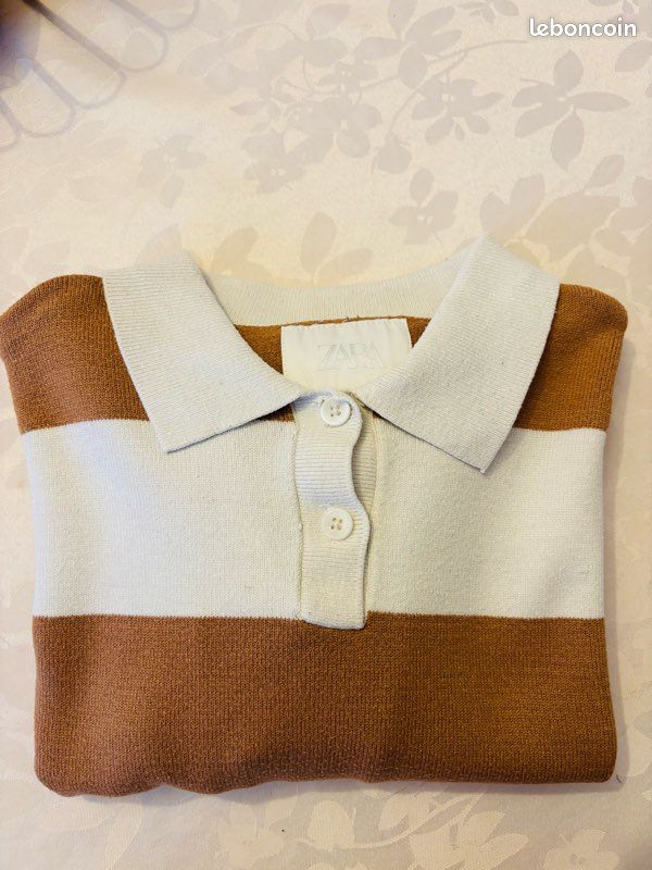 Pull d’hiver a col à rayures crème et camel de chez Zara. Taille 11-12 ans. Très bon état (image 1)