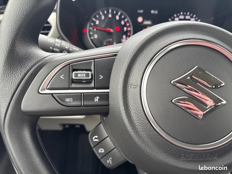 Suzuki Swift 1.2 Hybrid 83ch Avantage (image 12)
