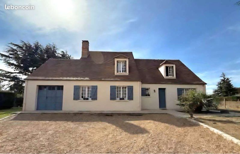 Maison 8 pièces 200 m² · à Parcé-sur-Sarthe · 200 m² · 300 000 €