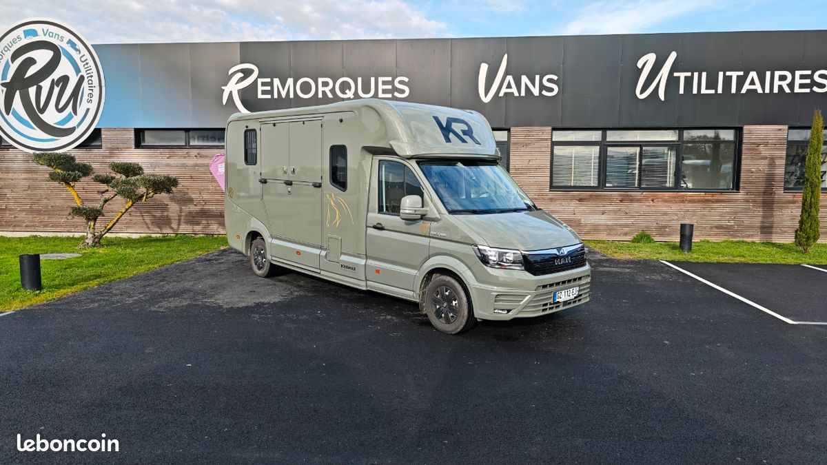 Camion VL 2 chevaux Krismar Man 5 places assises Stalles (image 2)