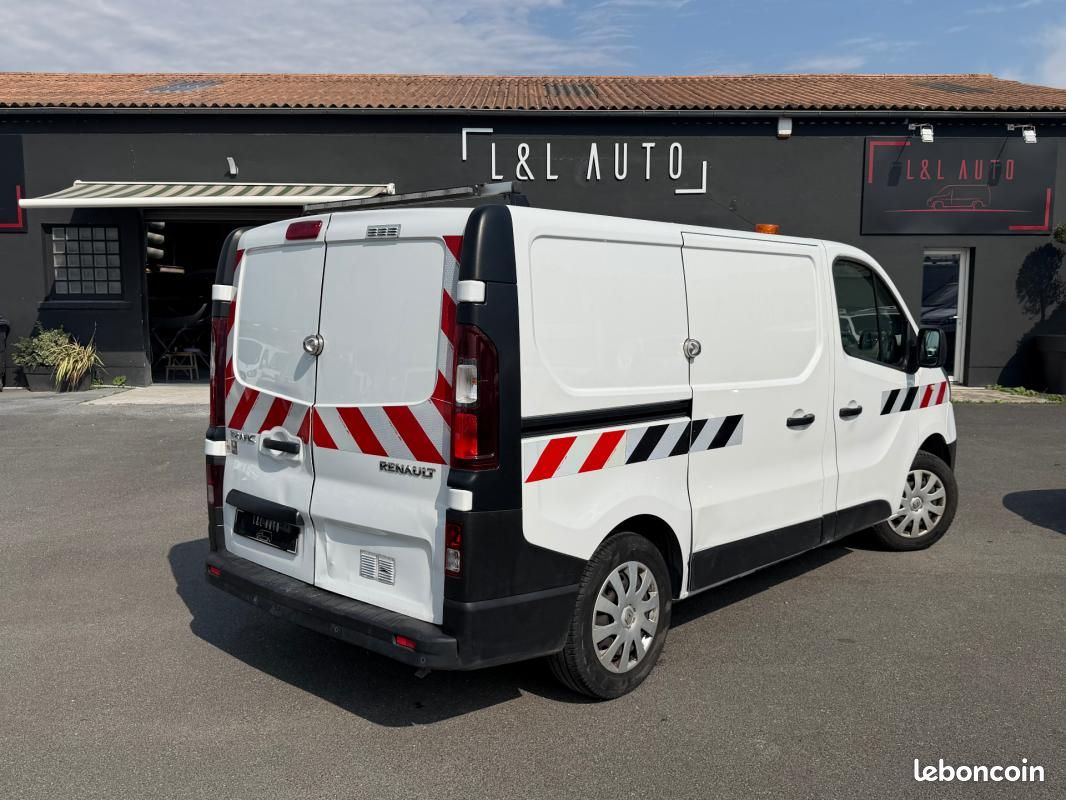 Renault Trafic FOURGON FGN L1H1 1000 KG DCI 95 E6 STOP&START CONFORT (image 6)