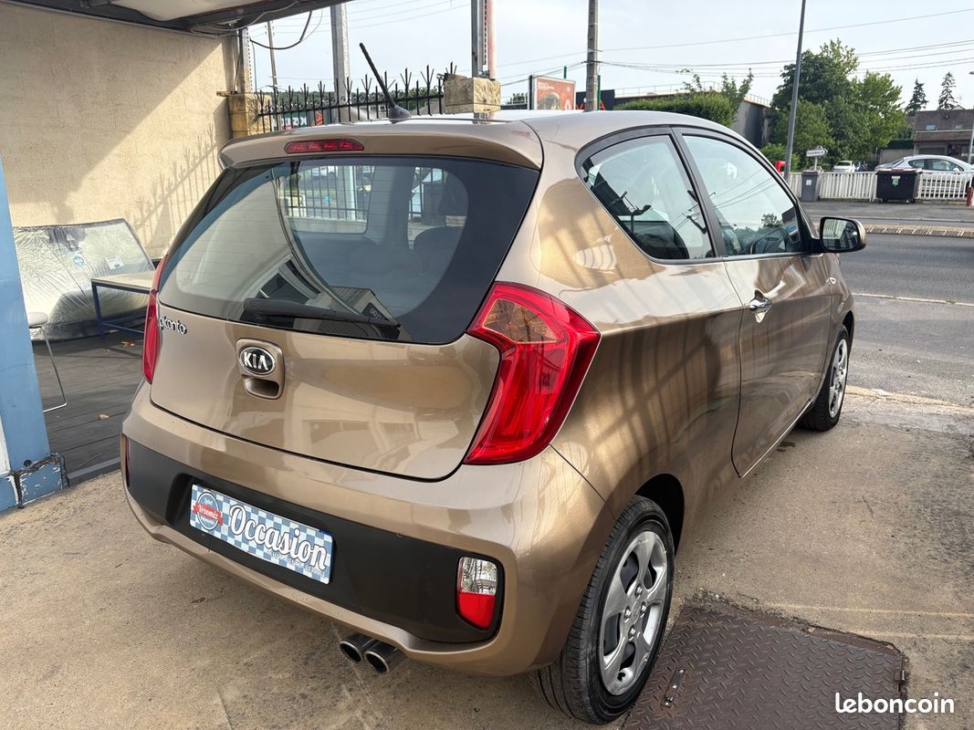Kia Picanto Urban Spicy 1.0 69 ch (image 6)
