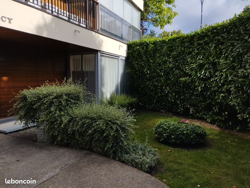 Appartement 1 pièce 34 m² · à Le Chesnay-Rocquencourt · 34 m² · 175 000 €