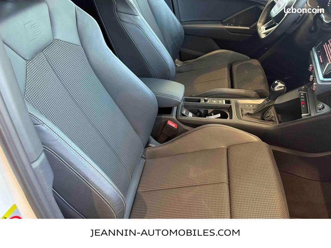 AUDI Q3 35 TFSI 150 ch S tronic 7 S line (image 11)