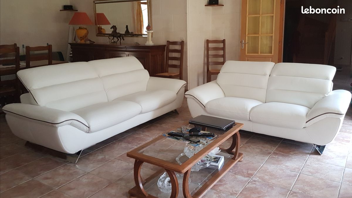 Canape cuir design blanc 2 places comme neuf (image 3)
