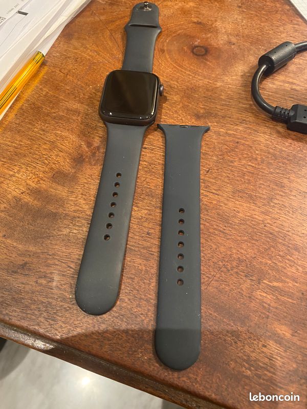 Apple watch SE black /noir GPS (image 7)